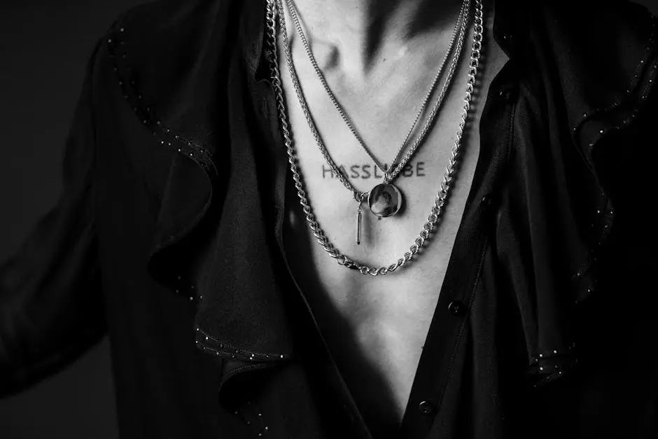 The Rise of High-End Jewelry in Men's Fashion